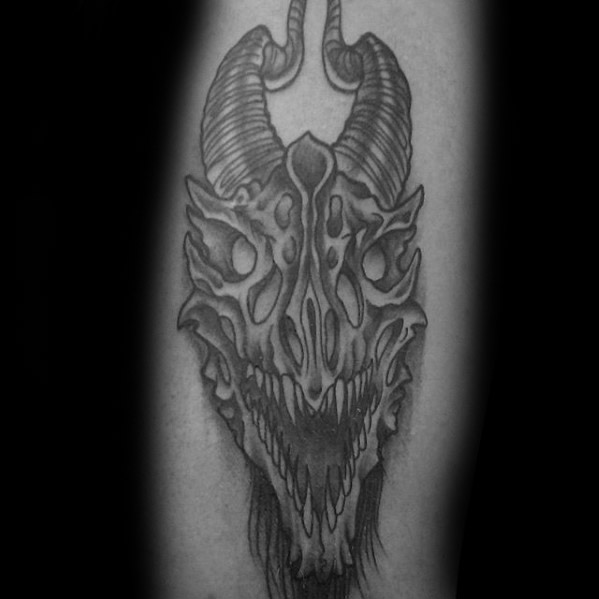 tatuaje calavera dragon 90