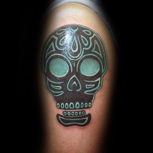 tatuaje calavera tribal 36