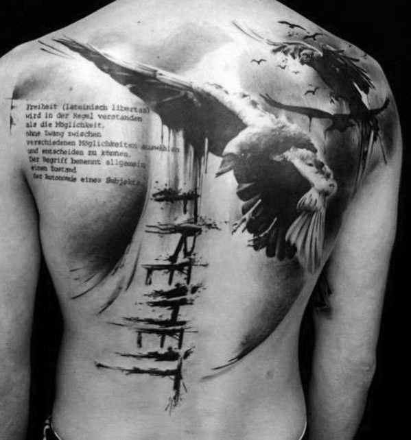 tatuaje cuervos Hugin Munin 54
