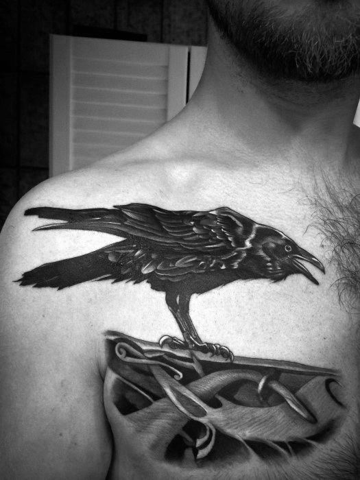 tatuaje cuervos Hugin Munin 70