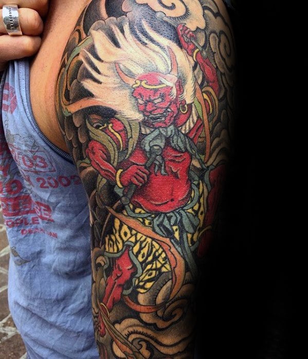 tatuaje dios Raijin 66