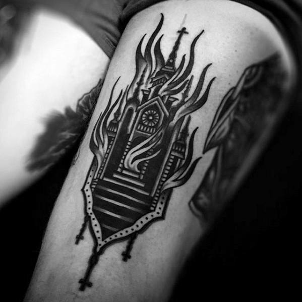 tatuaje iglesia ardiendo 02