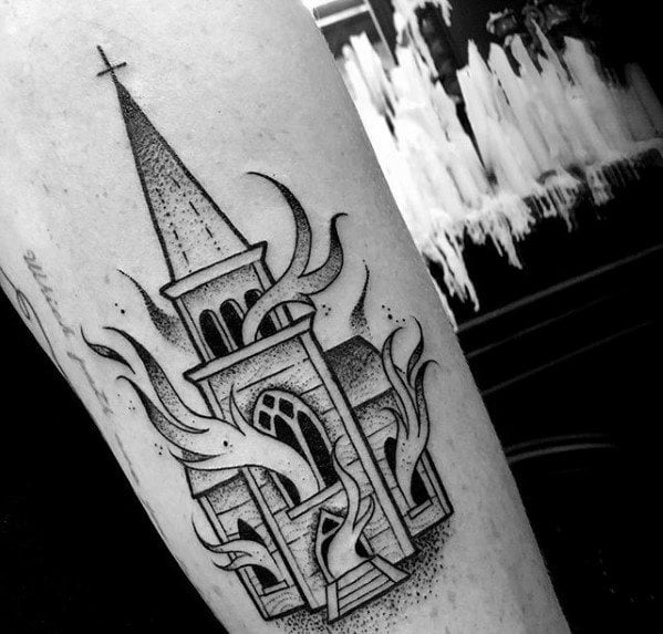tatuaje iglesia ardiendo 36