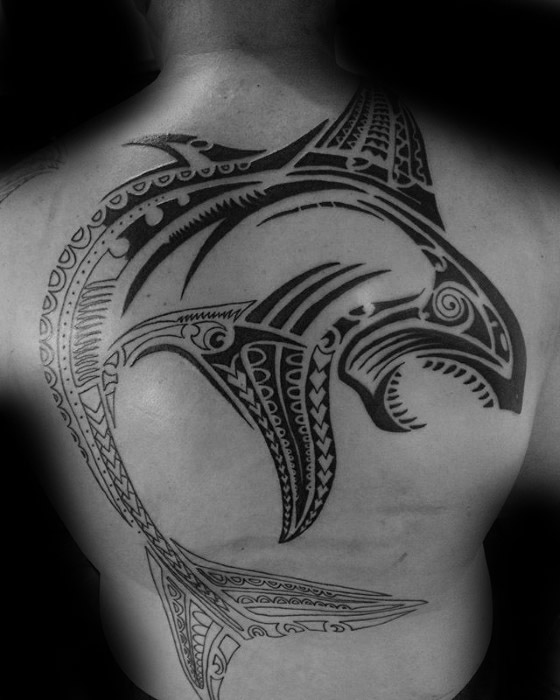 tatuaje tiburon maori 24