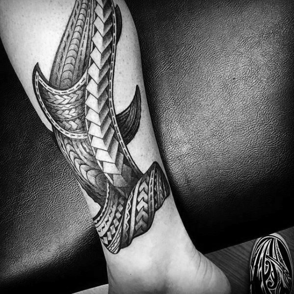 tatuaje tiburon maori 58