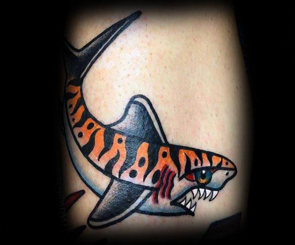 tatuaje tiburon tigre 34