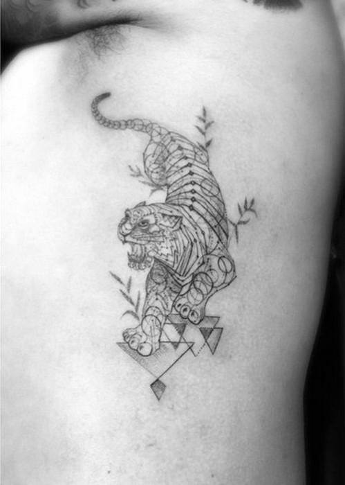 tatuaje tigre geometrico 42
