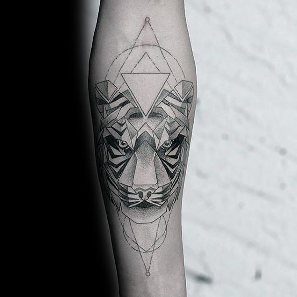 tatuaje tigre geometrico 94