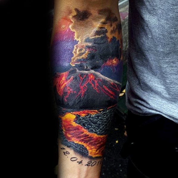 tatuaje volcan 64