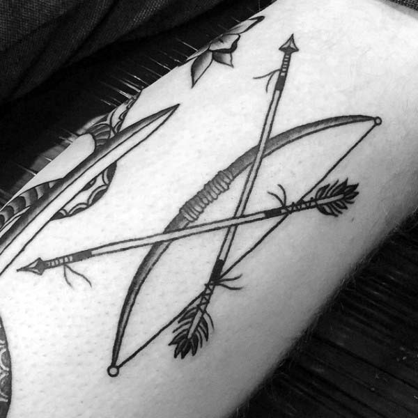 tatuaje arco flecha 185