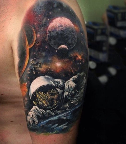 tatuaje astronauta astronomia 145