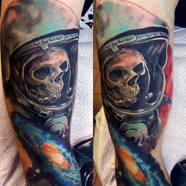 tatuaje astronauta astronomia 169