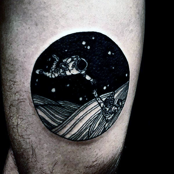 tatuaje astronauta astronomia 237