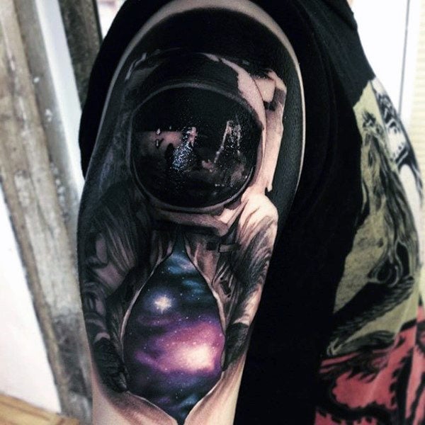tatuaje astronauta astronomia 361