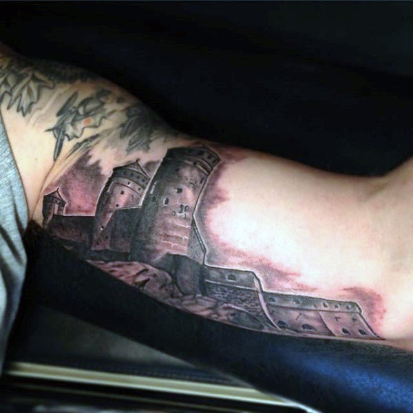 tatuaje castillo 213