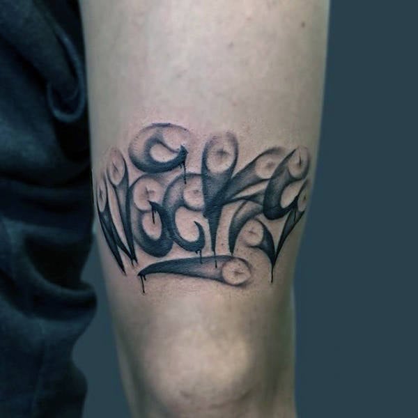 tatuaje graffiti 221