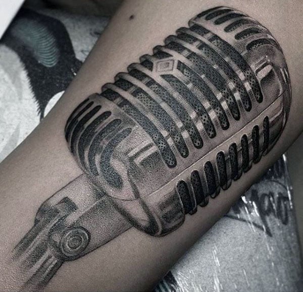 tatuaje microfono 25