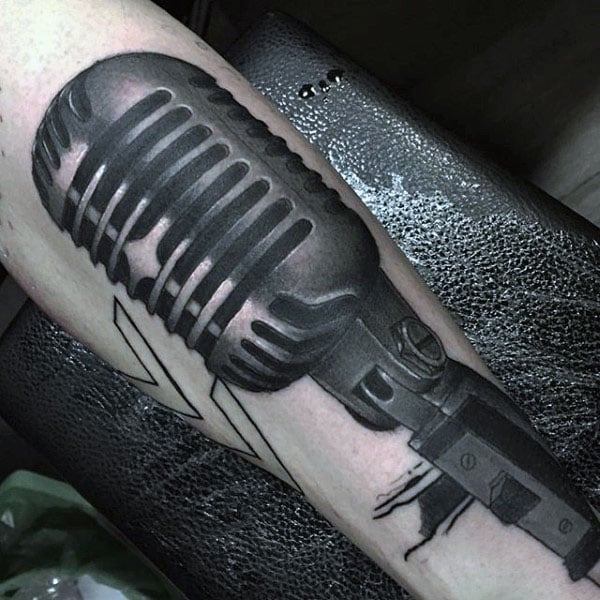 tatuaje microfono 33