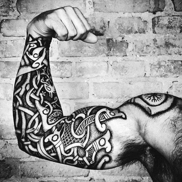 tatuaje nordico 45