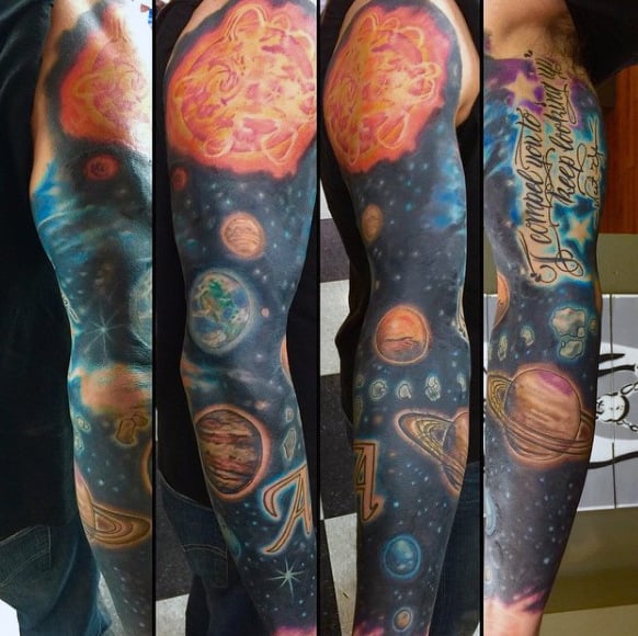 tatuaje sistema solar 105