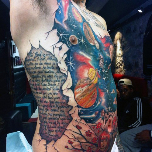 tatuaje universo 125