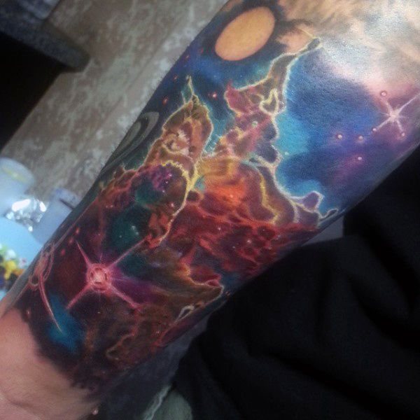 tatuaje universo 141