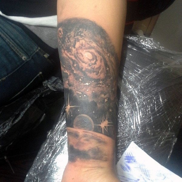 tatuaje universo 173