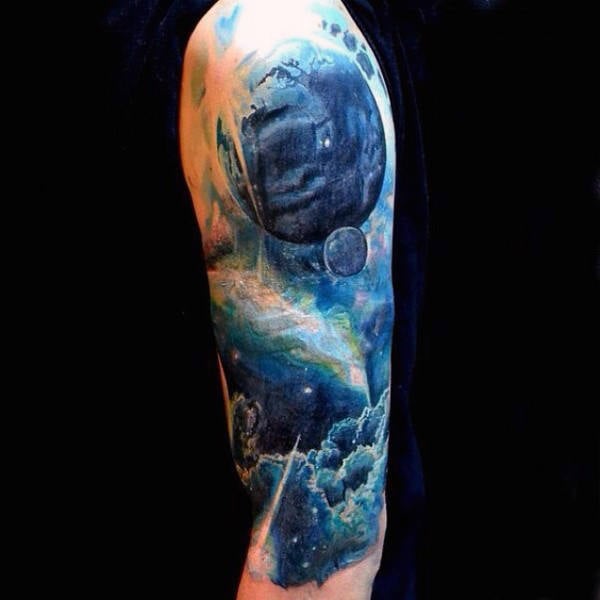 tatuaje universo 77