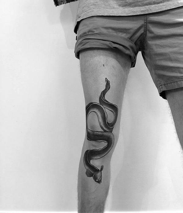 tatuaje anguila 86