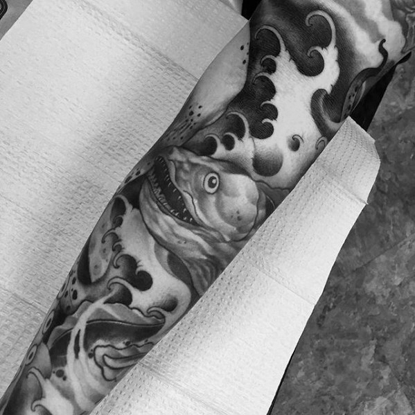 tatuaje anguila 90