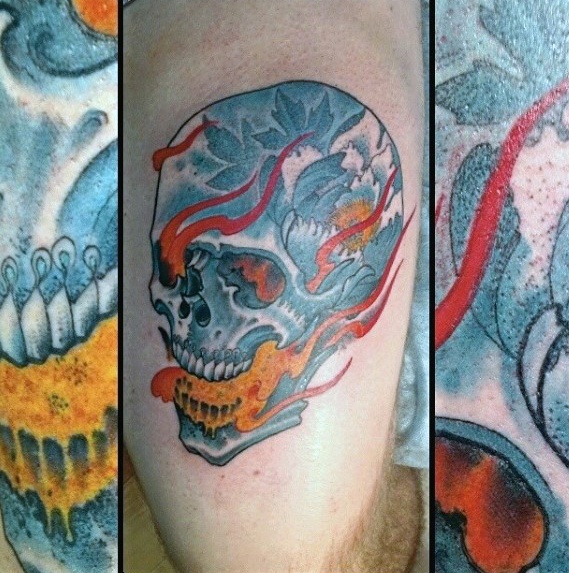 tatuaje calavera fuego 58