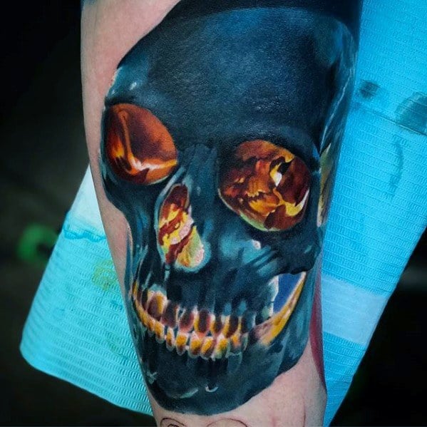 tatuaje calavera fuego 92