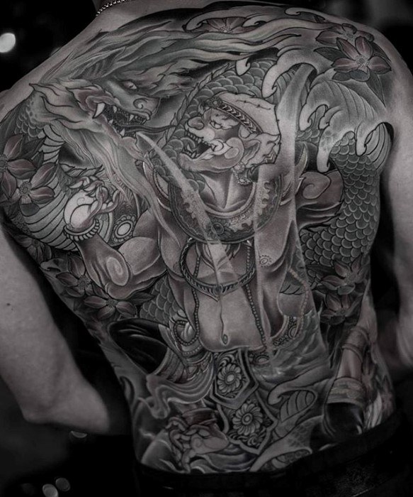 tatuaje dios januman 116