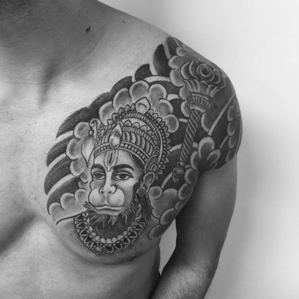 tatuaje dios januman 18