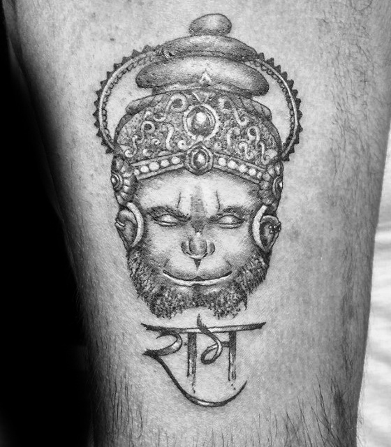 tatuaje dios januman 50