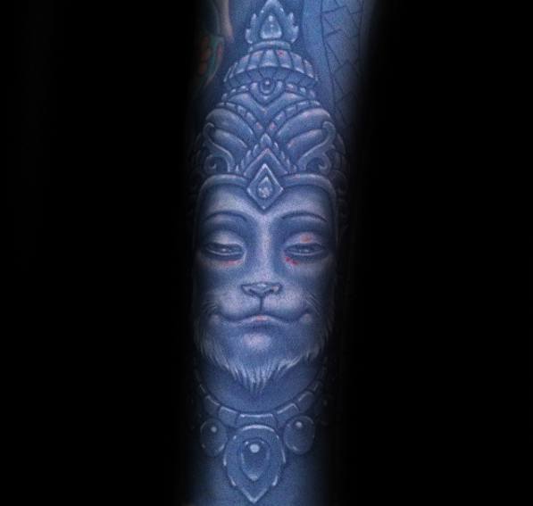 tatuaje dios januman 56