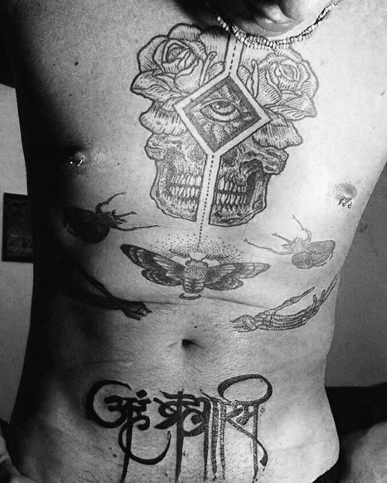 tatuaje en sanscrito 58