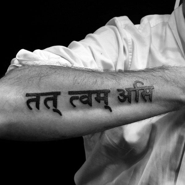 tatuaje en sanscrito 64
