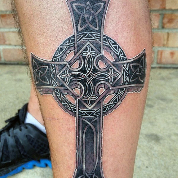 tatuaje cruz celta 269