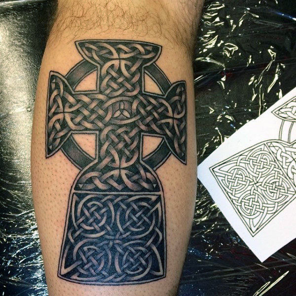 tatuaje cruz celta 277
