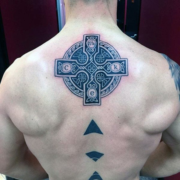 tatuaje cruz celta 285