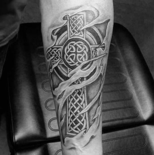 tatuaje cruz celta 309