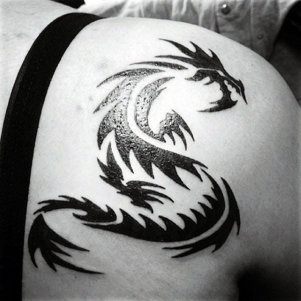 tatuaje dragon tribal 157