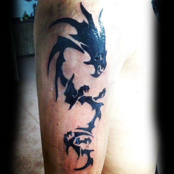 tatuaje dragon tribal 221