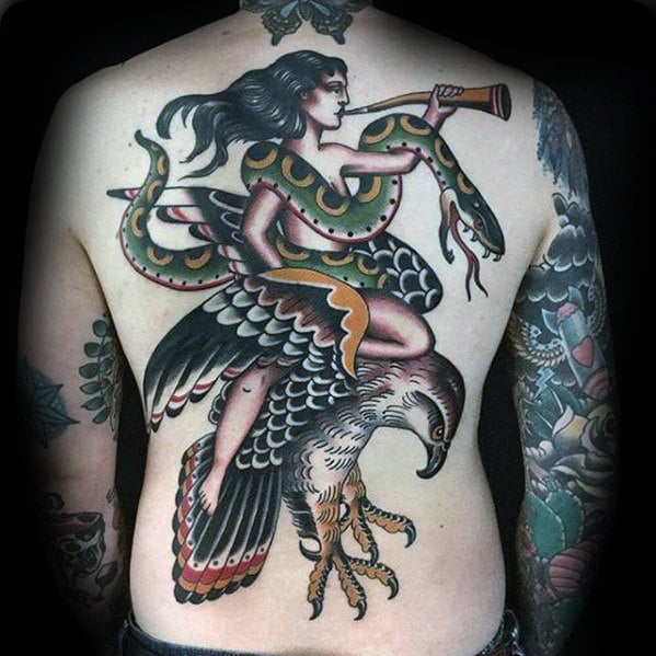 tatuaje aguila espalda 48