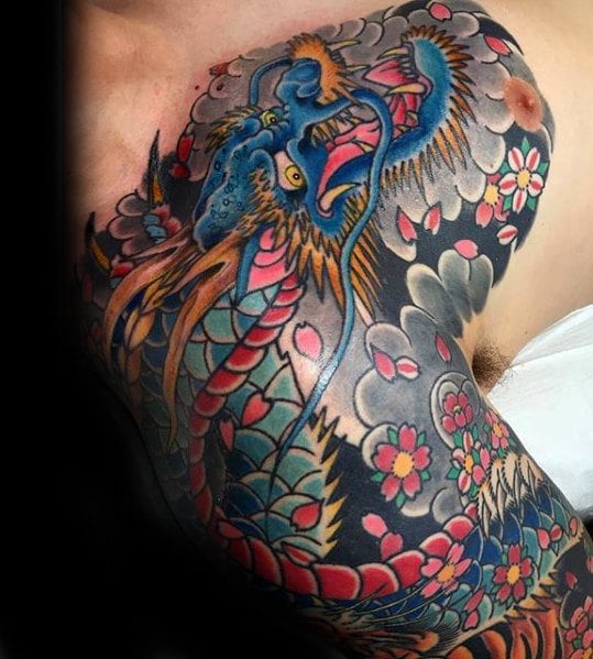 tatuaje dragon hombro 28