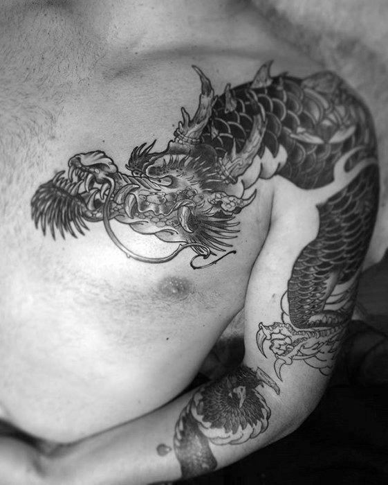 tatuaje dragon hombro 34