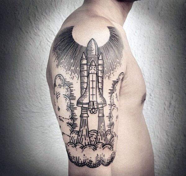 tatuaje nave espacial 70