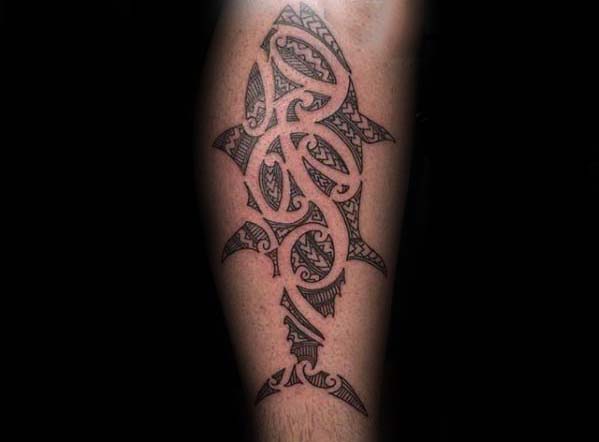 tatuaje pez tribal 14