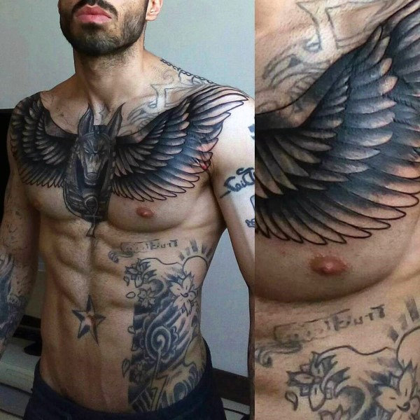 tatuaje anubis 139